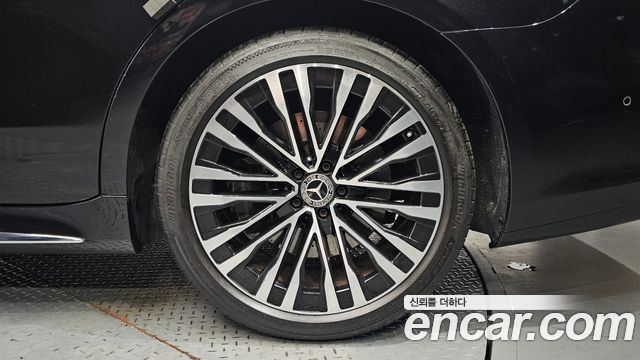 Mercedes-Benz S-Class S500L 4MATIC