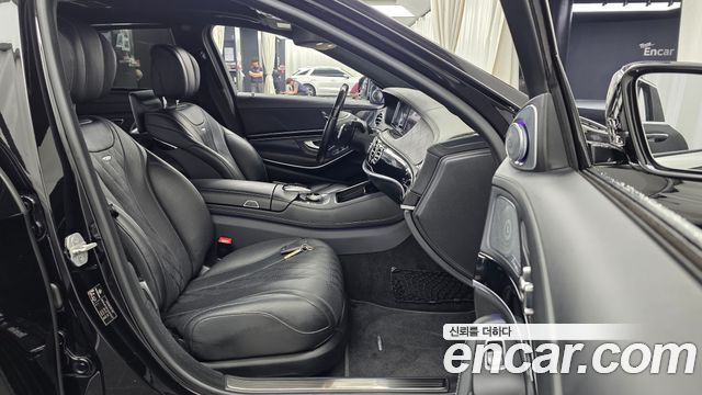 Mercedes-Benz S-Class Maybach S600