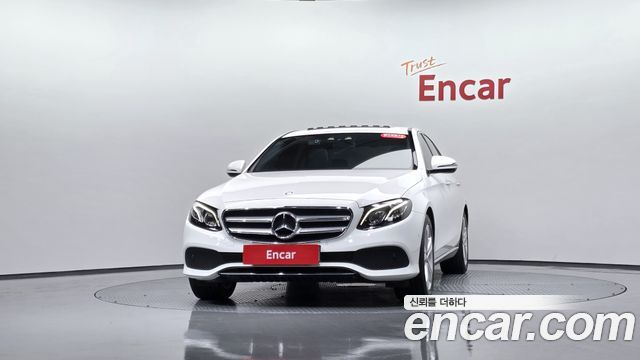 Mercedes-Benz E-Class E220d Avantgarde