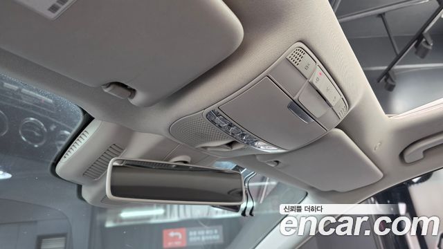 Mercedes-Benz E-Class E220d Avantgarde