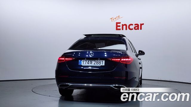 Mercedes-Benz C-Class C200 4MATIC Avantgarde