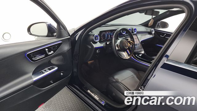 Mercedes-Benz C-Class C200 4MATIC Avantgarde