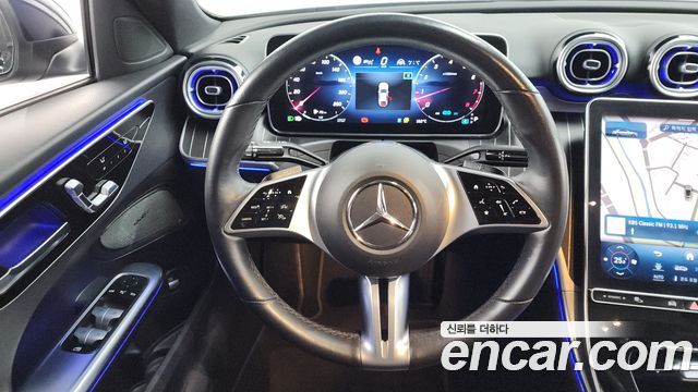 Mercedes-Benz C-Class C200 4MATIC Avantgarde