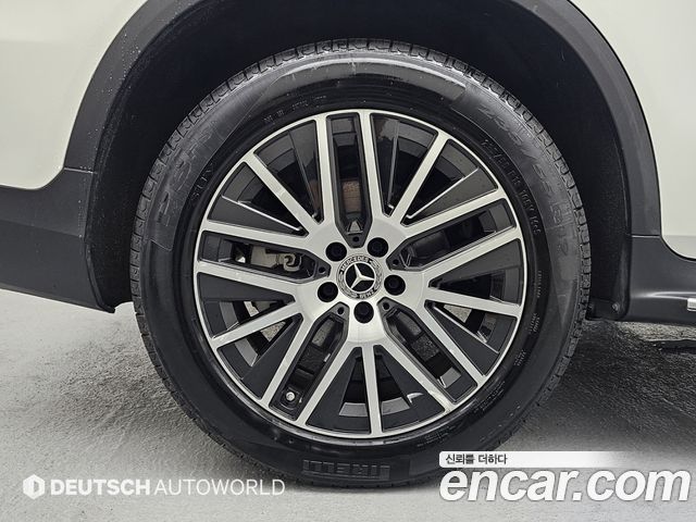 Mercedes-Benz GLC-Class GLC300 4MATIC