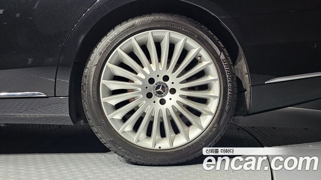 Mercedes-Benz S-Class S350L