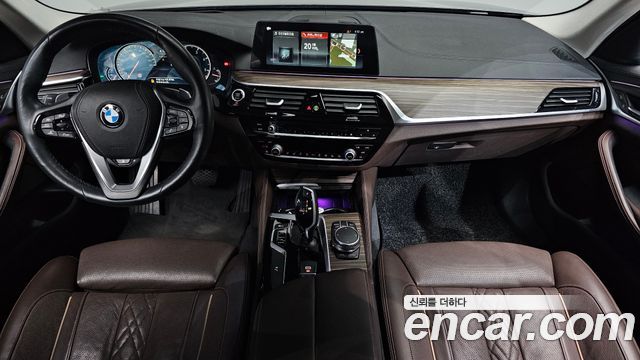 BMW 5-Series 520d Luxury Plus