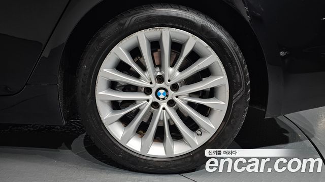 BMW 5-Series 520d Luxury Plus