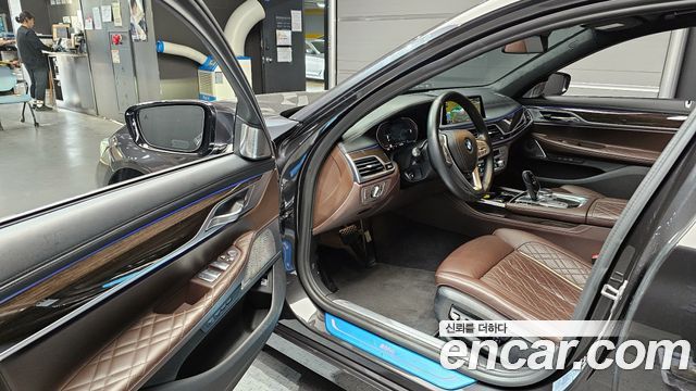 BMW 7-Series 730d xDrive Design Pure Excellence