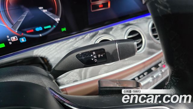 Mercedes-Benz E-Class E350 4MATIC Avantgarde