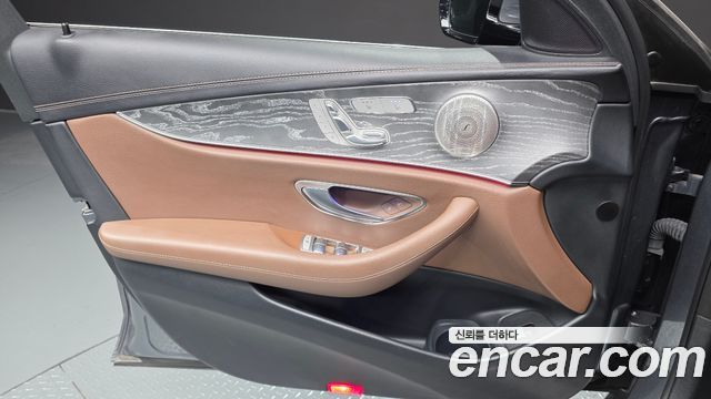 Mercedes-Benz E-Class E350 4MATIC Avantgarde