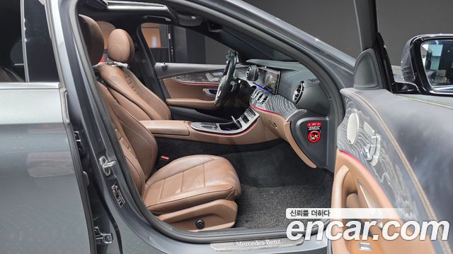 Mercedes-Benz E-Class E350 4MATIC Avantgarde