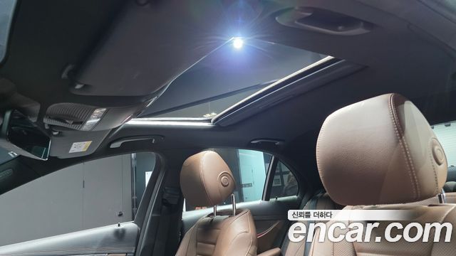 Mercedes-Benz E-Class E350 4MATIC Avantgarde