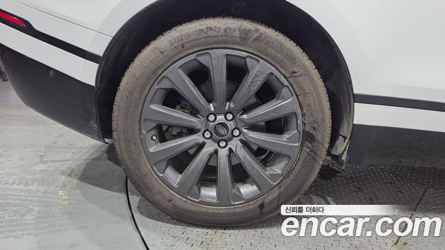 Land Rover Range Rover Velar 3.0 D300 R-Dynamic SE