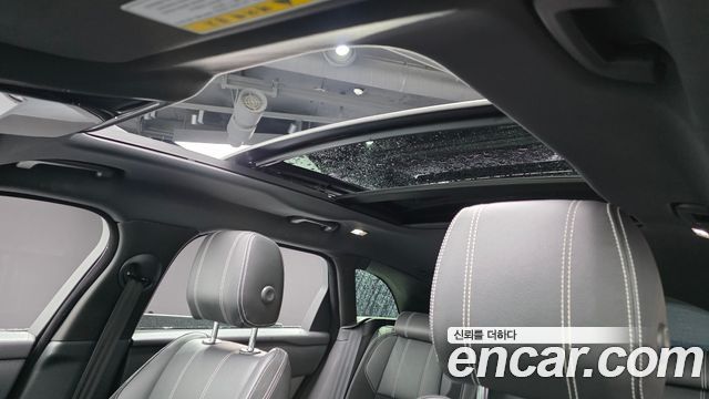 Land Rover Range Rover Velar 3.0 D300 R-Dynamic SE