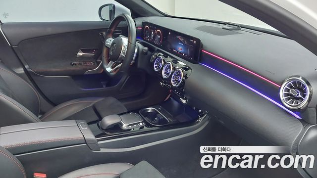 Mercedes-Benz A-Class A250 4MATIC Sedan