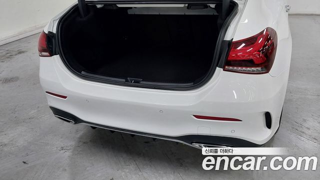 Mercedes-Benz A-Class A250 4MATIC Sedan