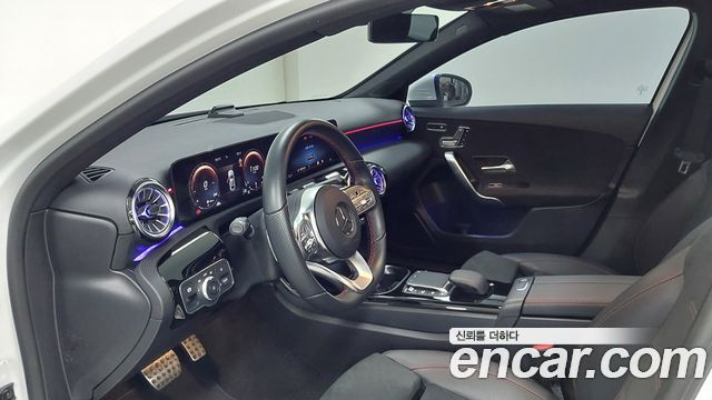 Mercedes-Benz A-Class A250 4MATIC Sedan