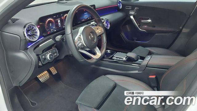 Mercedes-Benz A-Class A250 4MATIC Sedan