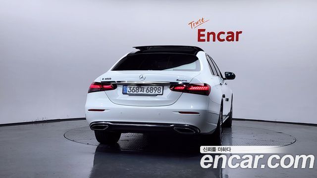 Mercedes-Benz E-Class E450 4MATIC Exclusive
