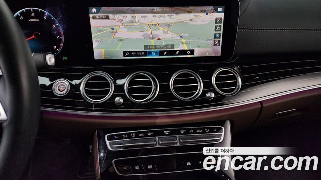 Mercedes-Benz E-Class E450 4MATIC Exclusive