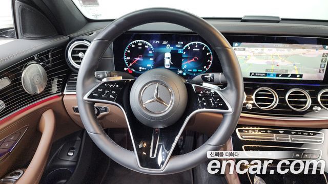 Mercedes-Benz E-Class E450 4MATIC Exclusive