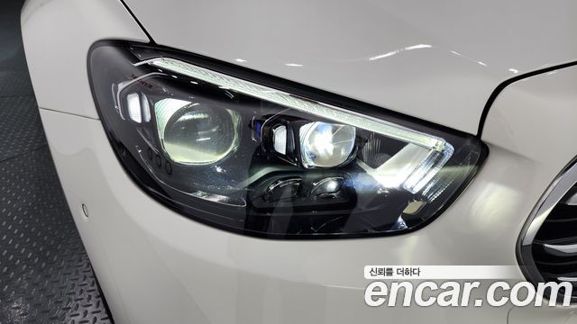 Mercedes-Benz E-Class E450 4MATIC Exclusive