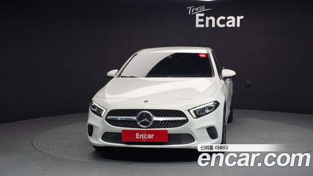 Mercedes-Benz A-Class A220 Hatchback