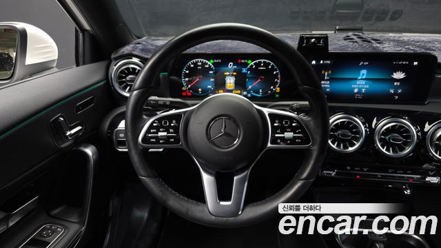 Mercedes-Benz A-Class A220 Hatchback
