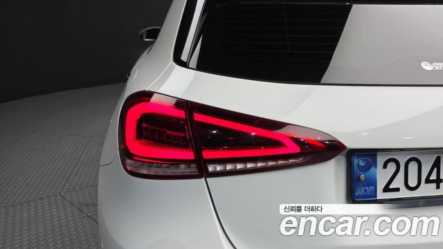 Mercedes-Benz A-Class A220 Hatchback