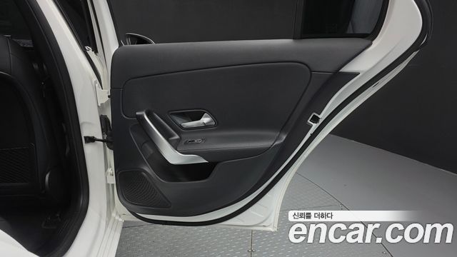 Mercedes-Benz A-Class A220 Hatchback