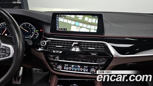 BMW 5-Series 520d M Sport Package Plus