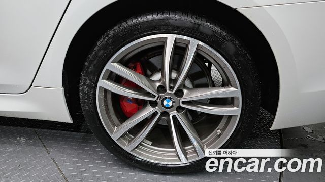 BMW 5-Series 520d M Sport Package Plus