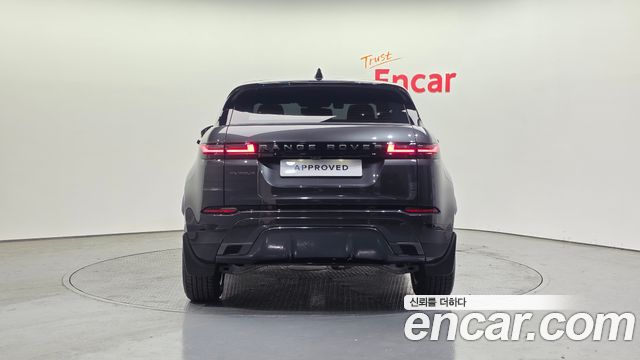 Land Rover Range Rover Evoque P250 Dynamic SE