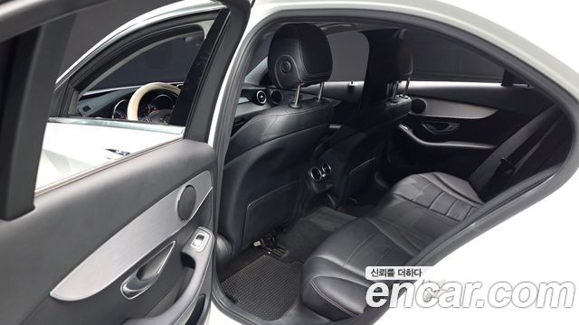 Mercedes-Benz C-Class C200 Avantgarde
