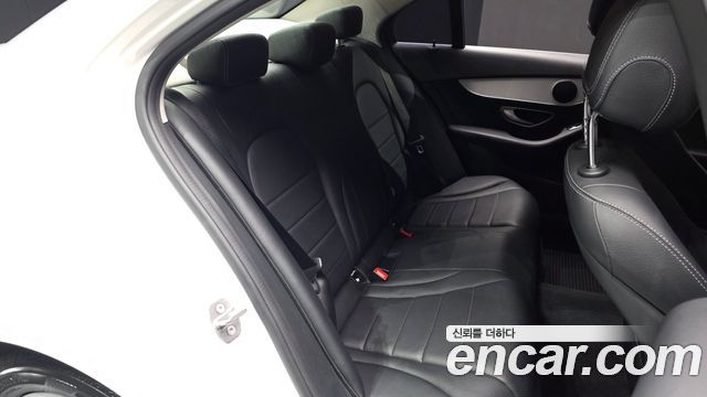 Mercedes-Benz C-Class C200 Avantgarde