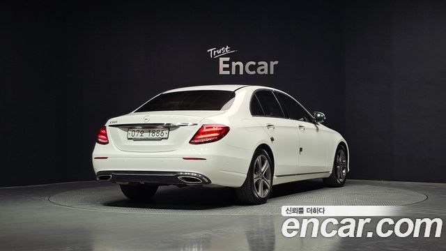 Mercedes-Benz E-Class E300 Avantgarde