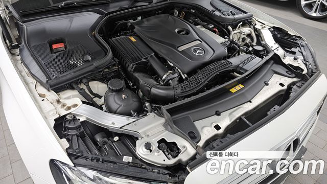 Mercedes-Benz E-Class E300 Avantgarde