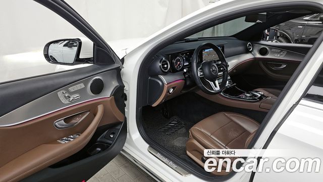 Mercedes-Benz E-Class E300 Avantgarde