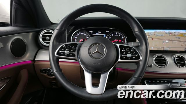 Mercedes-Benz E-Class E300 Avantgarde