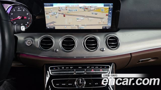 Mercedes-Benz E-Class E300 Avantgarde