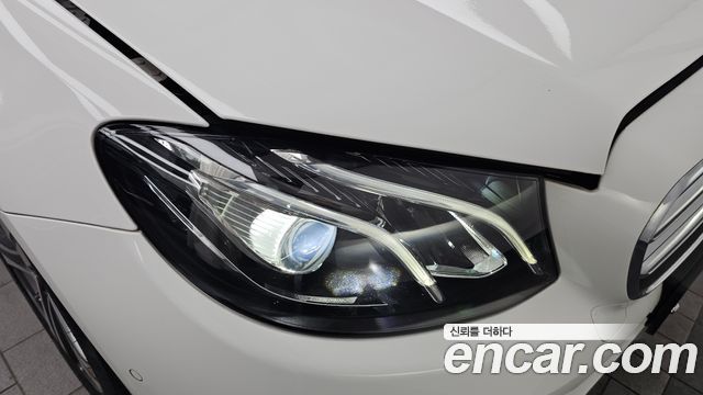 Mercedes-Benz E-Class E300 Avantgarde