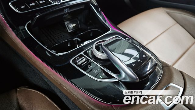 Mercedes-Benz E-Class E300 Avantgarde