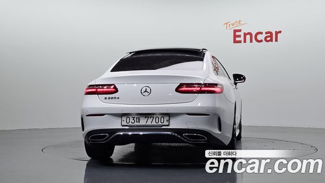 Mercedes-Benz E-Class E220d Coupe