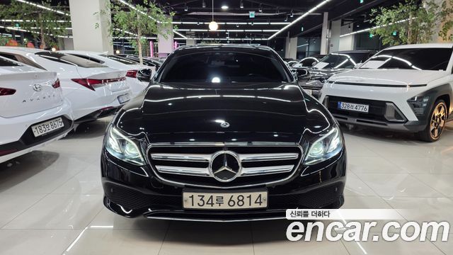 Mercedes-Benz E-Class E300 Avantgarde