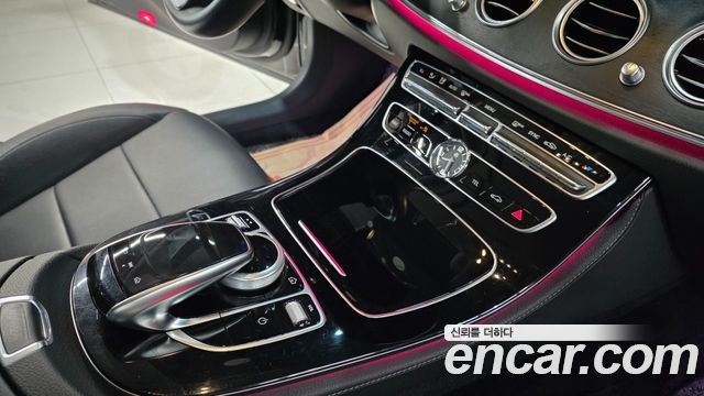 Mercedes-Benz E-Class E300 Avantgarde