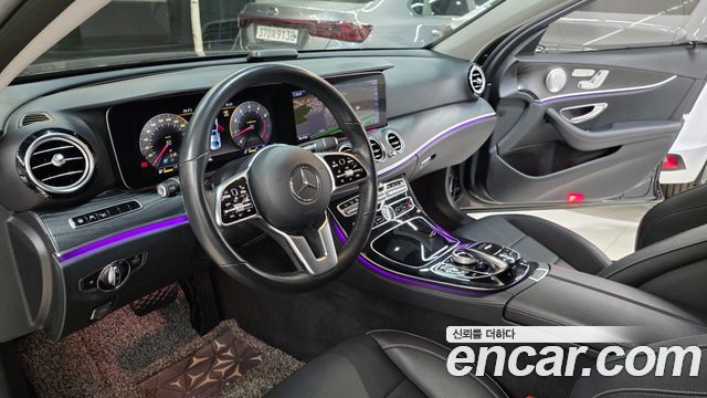 Mercedes-Benz E-Class E300 Avantgarde