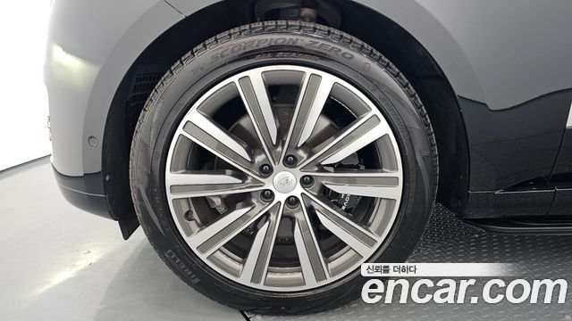 Land Rover Range Rover P530 Autobiography Long Wheel Base