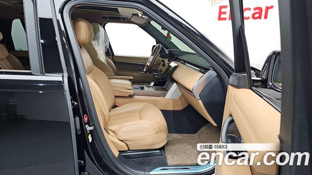 Land Rover Range Rover P530 Autobiography Long Wheel Base