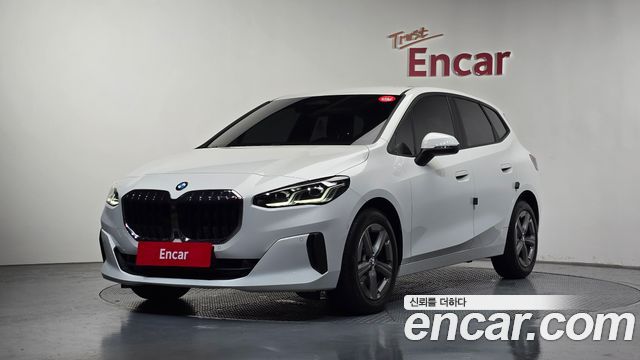 BMW 2-Series 220i Advantage
