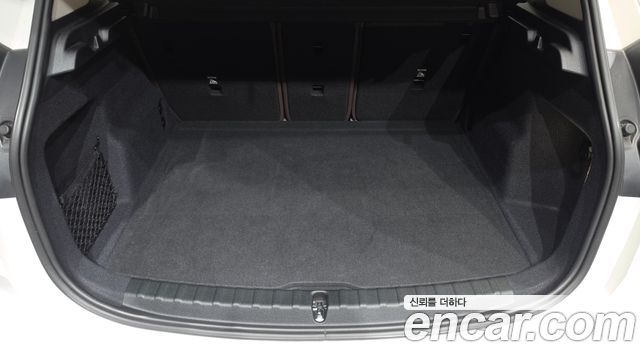 BMW 2-Series 220i Advantage